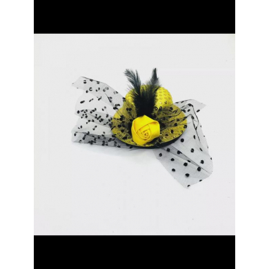 Шляпка на заколке карнавальная с пайетками, 13 см, цвет желтый