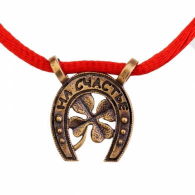 Браслет-талисман красная нить "Четырехлистный клевер"