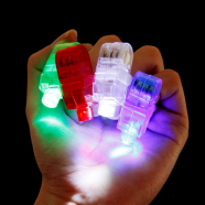 Насадки на палец лазерные светящиеся "Laser Finger Beams" лазер, набор 4 шт.